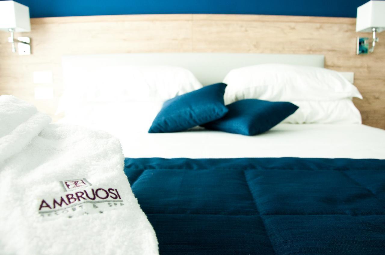 Ambruosi Village Resort&SPA Massignano Esterno foto
