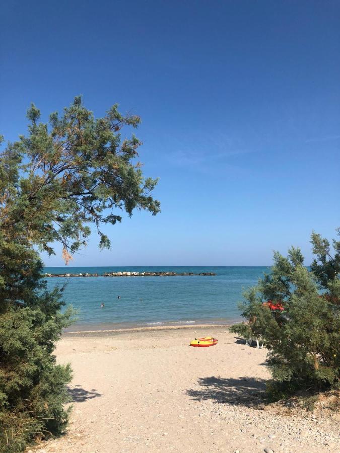 Ambruosi Village Resort&SPA Massignano Esterno foto