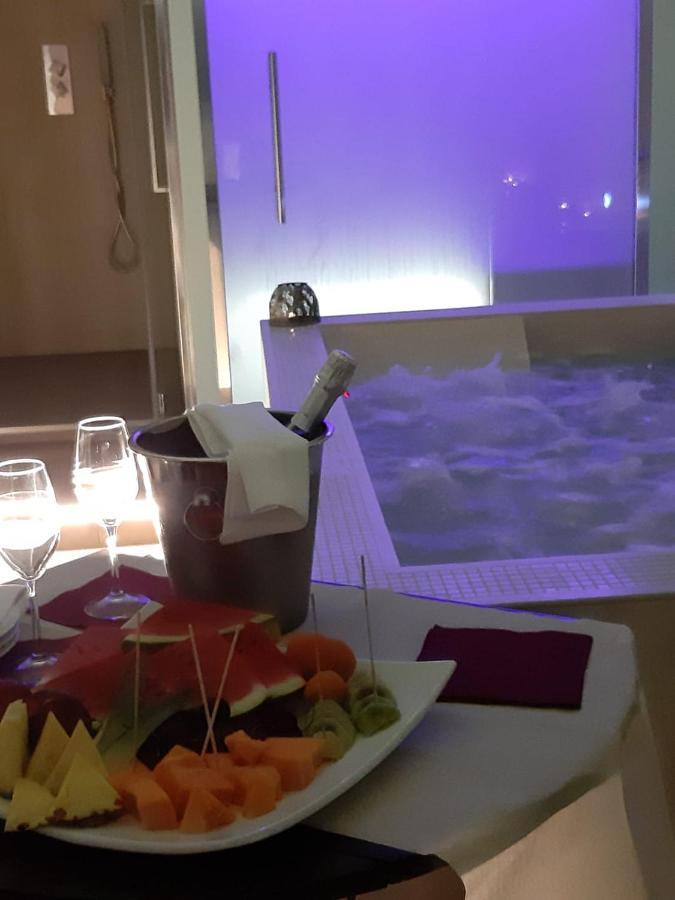 Ambruosi Village Resort&SPA Massignano Esterno foto
