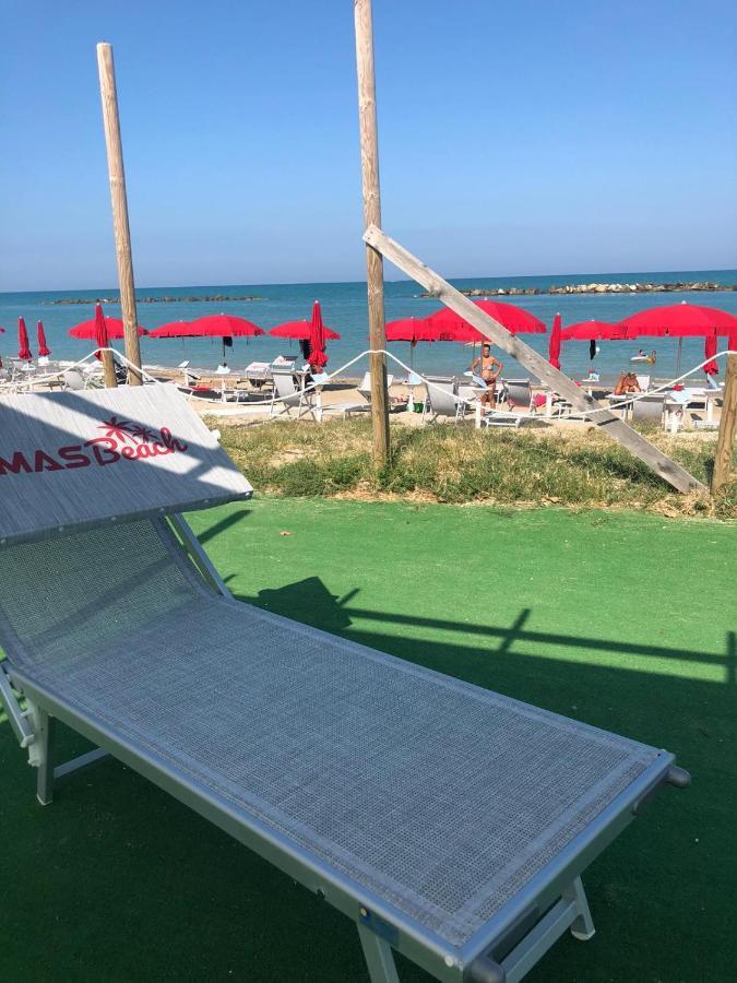 Ambruosi Village Resort&SPA Massignano Esterno foto